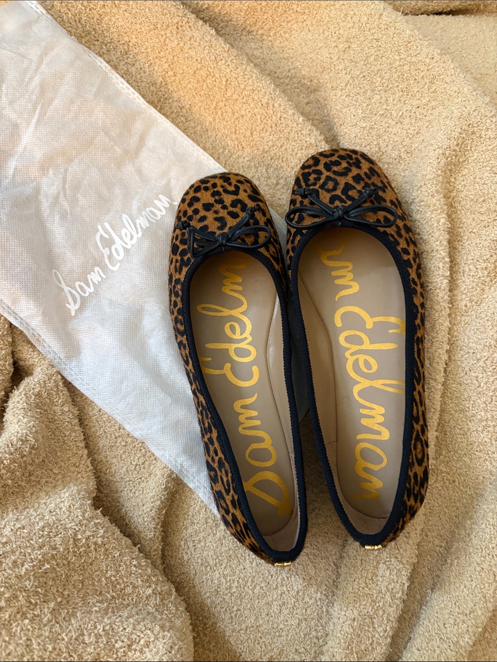 Sam Edelman Alie Ballet Flats in Brown Leopard Print/Genuine Calf Hair. Size 6.5